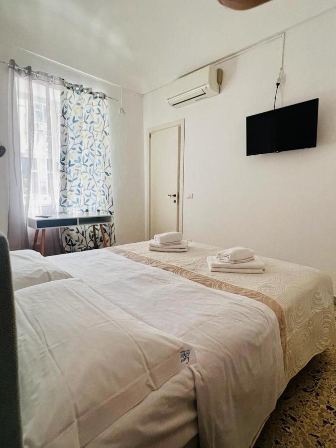 Hotiday Room Collection - Ortigia Opera Syracuse Exterior foto