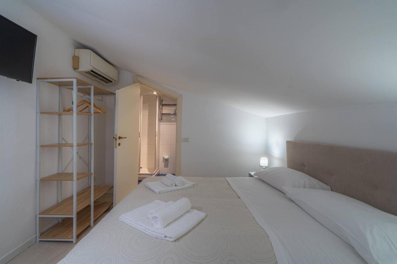 Hotiday Room Collection - Ortigia Opera Syracuse Exterior foto