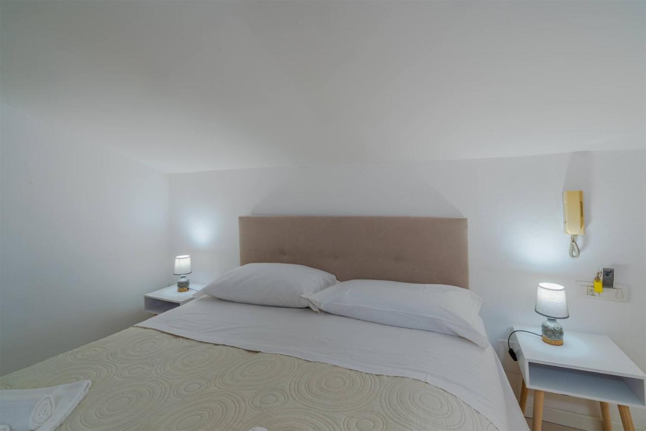 Hotiday Room Collection - Ortigia Opera Syracuse Exterior foto