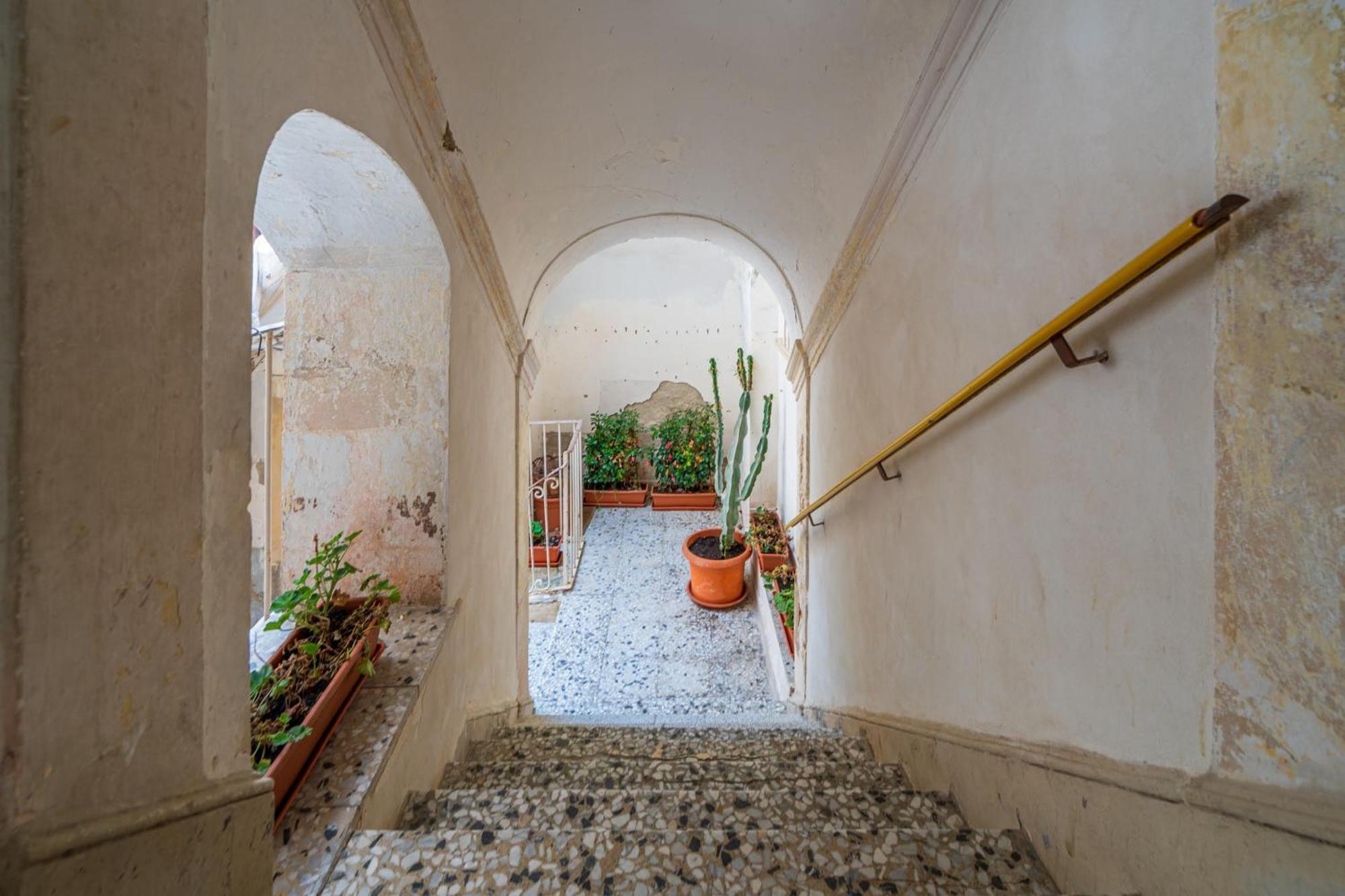 Hotiday Room Collection - Ortigia Opera Syracuse Exterior foto